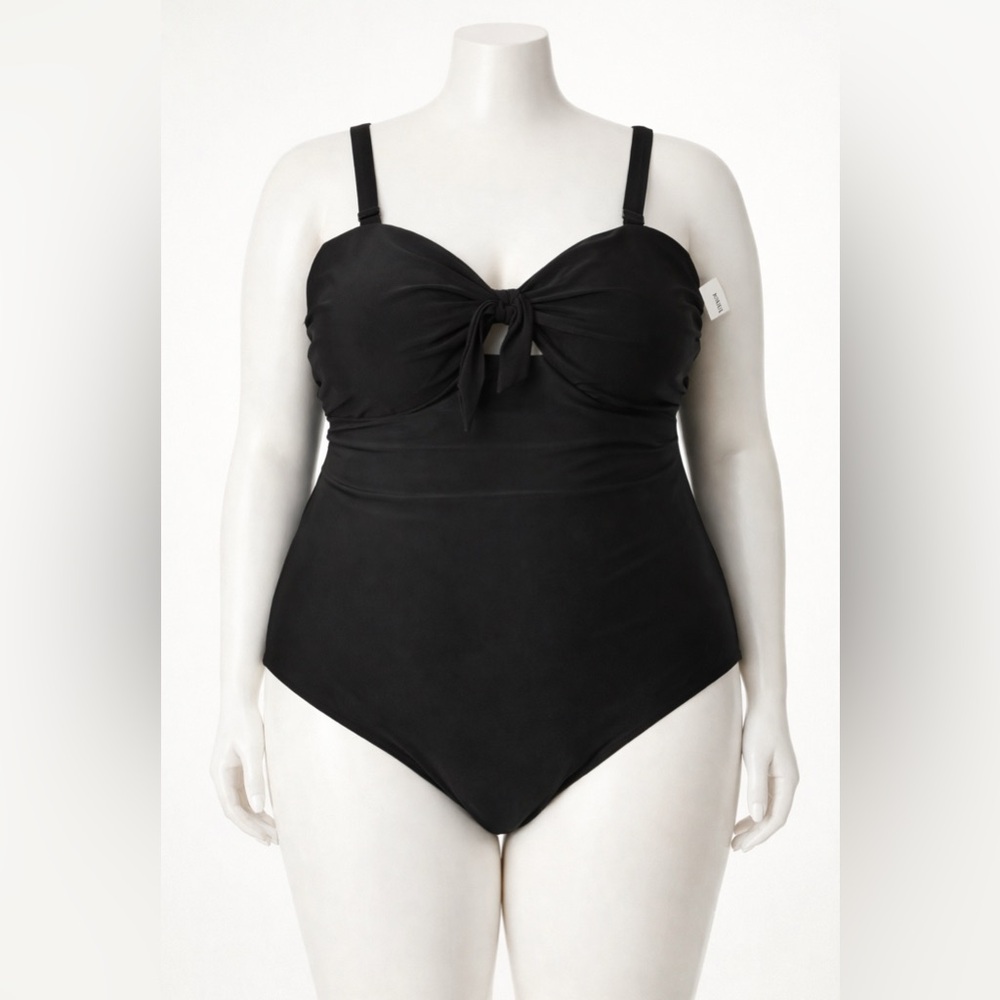 Old Navy Black One-Piece Swimsuit – Size 4X (NWT)
